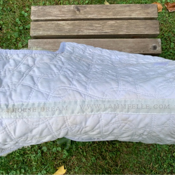 Dressage Half Pad German-made -  with lambskin seat and saddle flaps - Picture 3 of 6